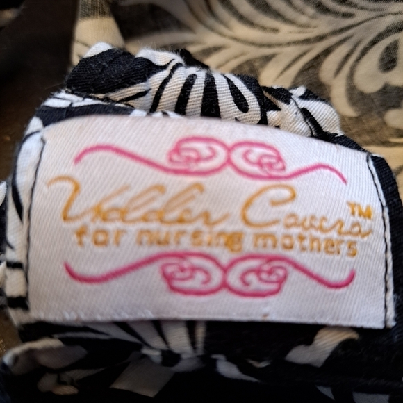 Breast Feeding Nursing Cover Ups   Size OS - Picture 1 of 13